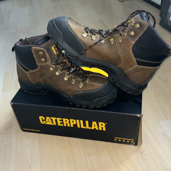 Caterpillar CAT Men’s Threshold Work Boot - Picture 3 of 9